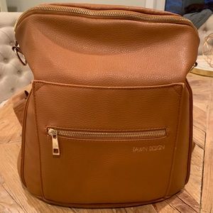 Fawn Design Original backpack- great condition